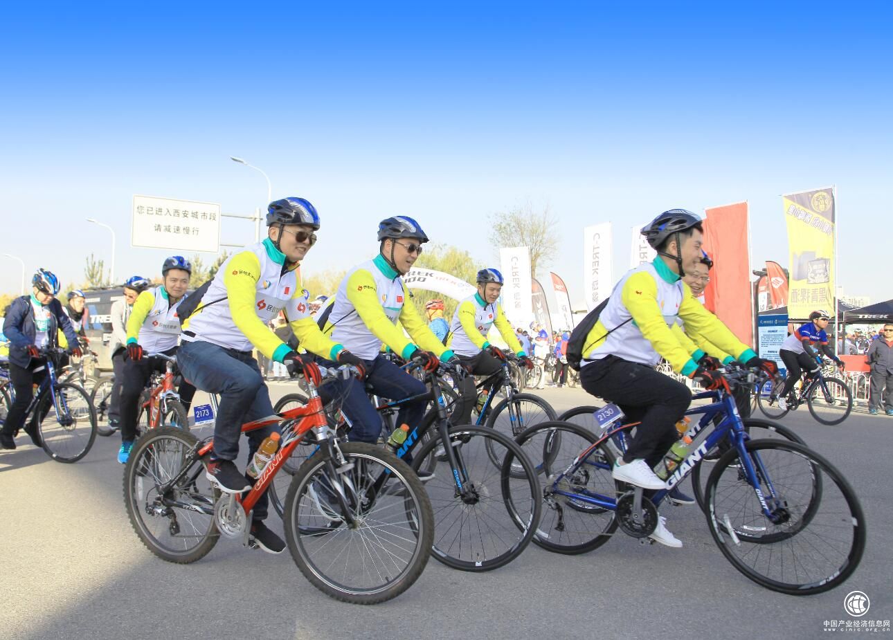 TREK100騎進西安 民創大健康一馬當先