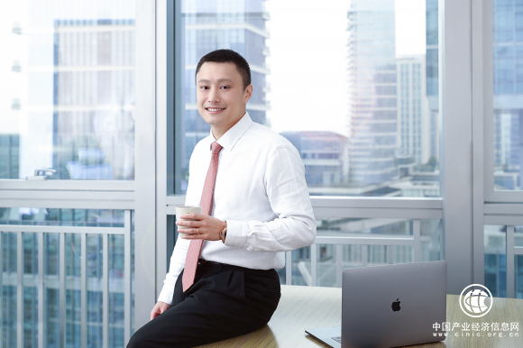 WeLab（我來貸）創始人及CEO龍沛智榮獲悉尼大學校長成就獎