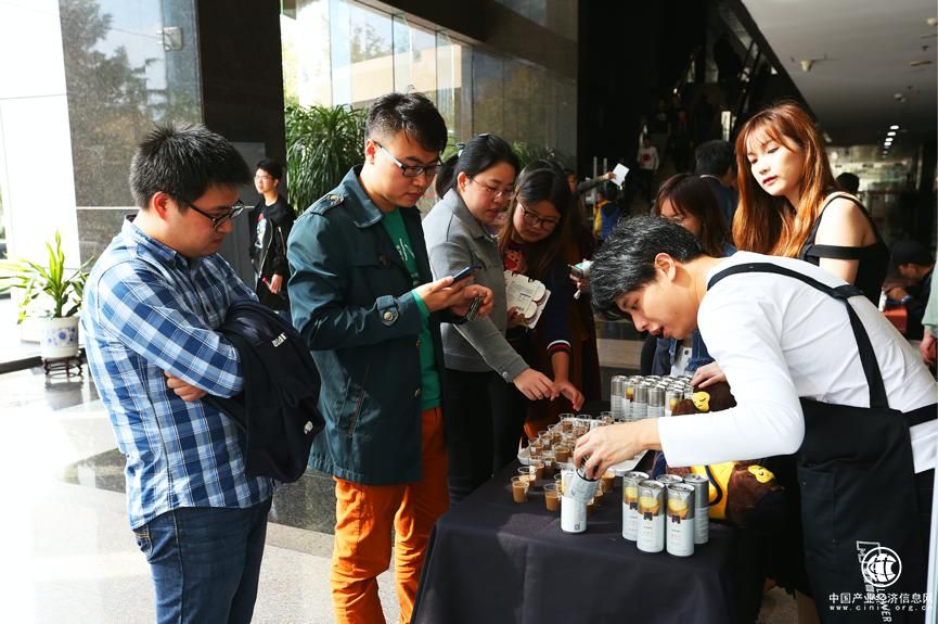 猩便利攜手麥隆咖啡 打造白領咖啡消費新模式