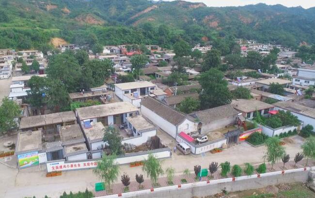 人民時評：返鄉入鄉創業帶動鄉村振興