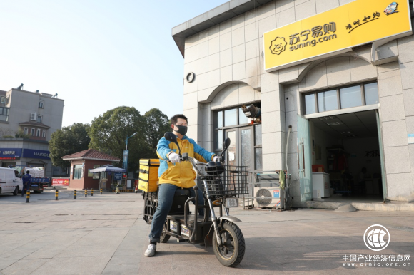 霧霾天盡量別出門！ 可他們卻做不到……