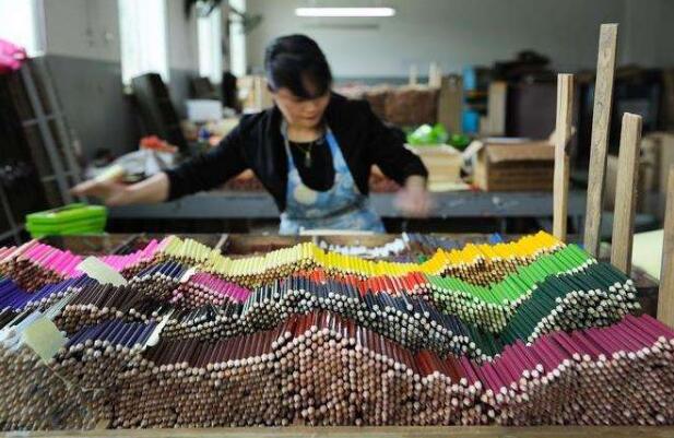 探訪鉛筆板行業“隱形冠軍”元寶村