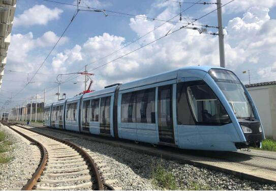 我國西南地區首條有軌電車線即將開通運營