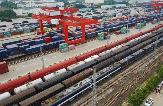 貴州推動企業沿“一帶一路”方向“走出去”