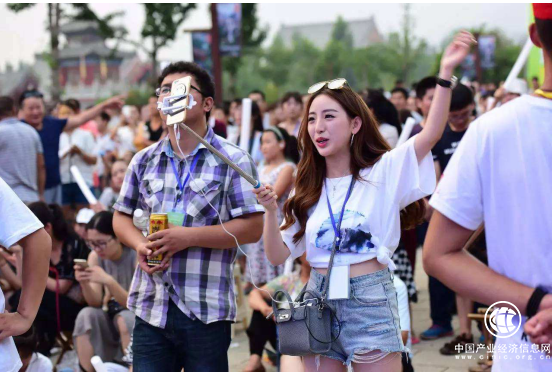 看易智造如何成為創新小品牌背后的線上工廠
