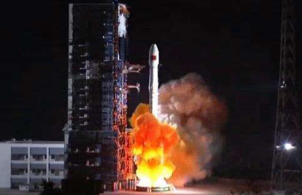 我國成功發射通信技術試驗衛星三號