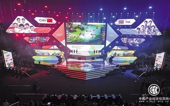 電競產業刷屏成熱門話題 其增長潛力超足球？