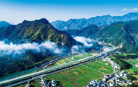 杭黃高鐵帶動鄉村振興“加速度”
