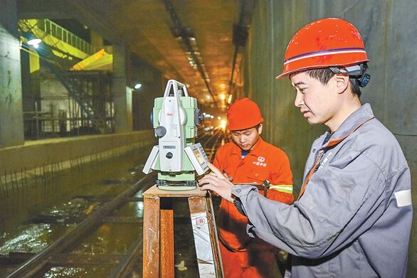 為了讓生活更加美好——記新春佳節的勞動者