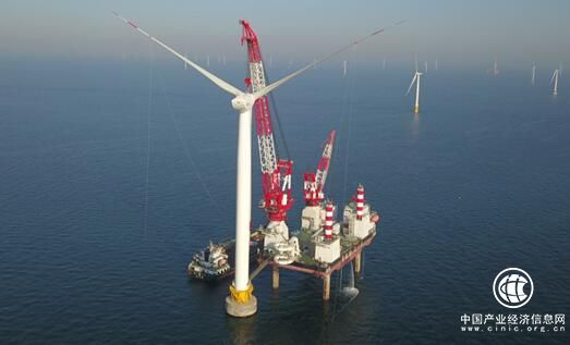 國內首組低溫型大容量風電機組并網發電