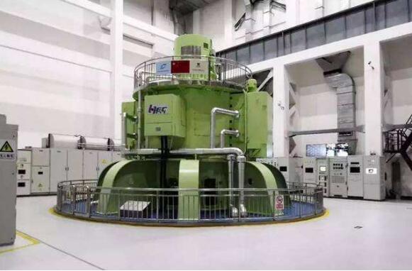 我國首臺大型立式脈沖發電機組研制成功