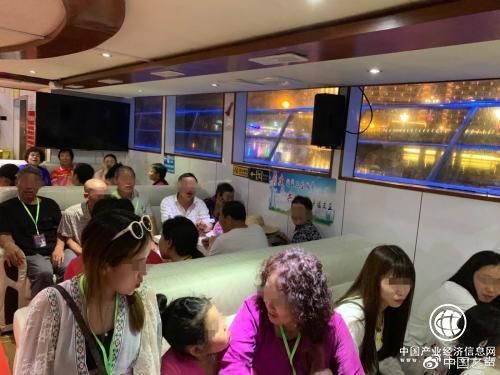 20塊逛三亞100塊游越南？三亞黑導游：有“政府補貼”