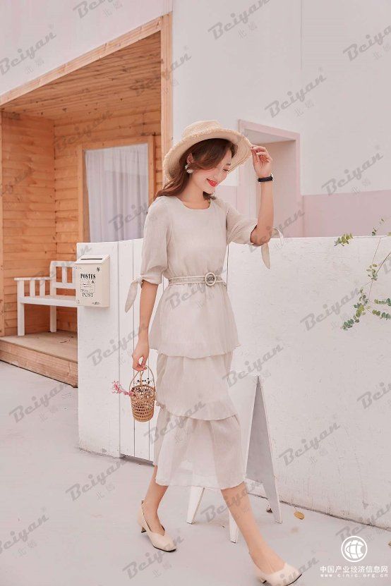 女人衣柜永遠缺一件衣服 北嫣女裝實現不同魅力氣質的轉換