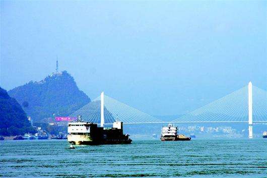 長江干線船舶全面實施分道航行和定線制