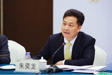 朱奕龍委員：發展村集體經濟是扶貧攻堅的一劑良方