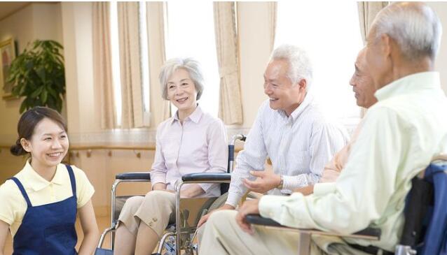 重慶：養老服務從業人員達1.7萬人