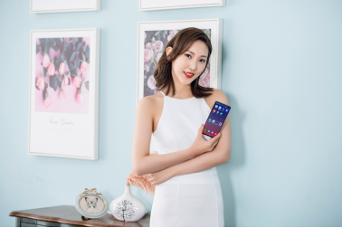 三星再出招，蘋果會掉隊嗎？安卓機皇Galaxy S10系列人氣旺