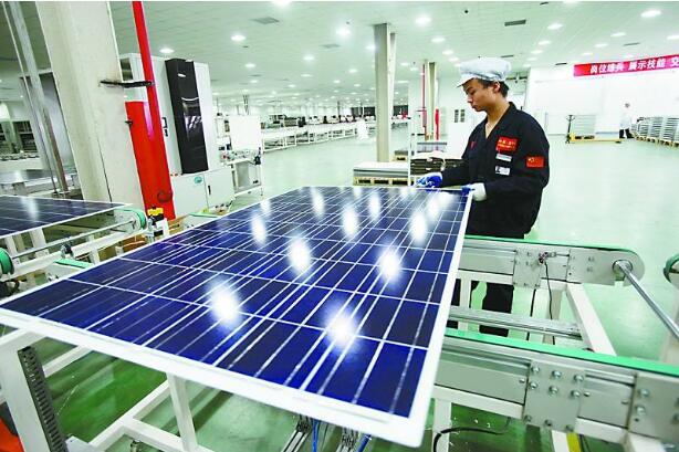 上半年光伏行業“冰火兩重天” 產業鏈面臨嚴峻挑戰