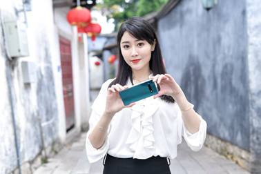 三星Galaxy S10系列，帶來HDR10+畫面下的穩定效果