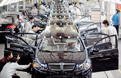 我國新能源汽車產銷量連續10年位居全球第一