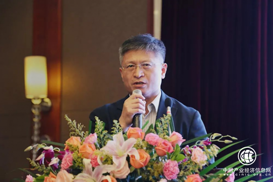 云圖片
