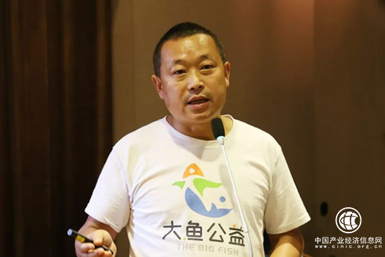 云圖片