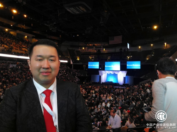 巴菲特在五萬人面前稱贊他，M創新工場CEO朱修健憑什么獨享“股神”青睞？