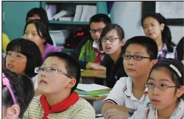 沿黃河九省區兒童青少年近視防控工作經驗交流會在鄭州召開