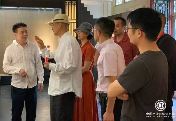 https://mmbiz.qpic.cn/mmbiz_jpg/ia9hZmqCYGTRgF6IKH5eQiahmqmReKePVCKb09qsN9f9Y4Y29AO1Jn2ia8rQQClXcCibMwNbBZM0AQny1VxFdFyVmw/640?wx_fmt=jpeg&wxfrom=5&wx_lazy=1&wx_co=1