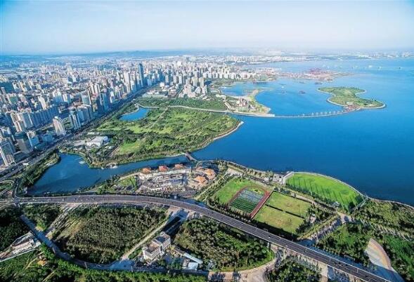 海口江東新區將構建“臨空經濟+服務經濟+生態經濟”產業體系