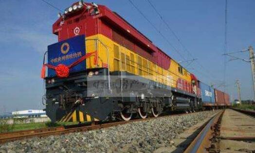 中歐班列(成都-莫斯科)運貿一體化班列實現每月25列穩定開行