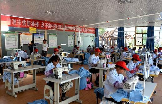 春節后重慶617個幫扶車間開工 助1.2萬余名農戶在家門口找到工作