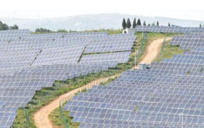河南寶豐縣集中式光伏助力產業扶貧