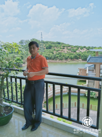 紀念建國七十周年--新時代（經典）藝術家之三--陳光裕