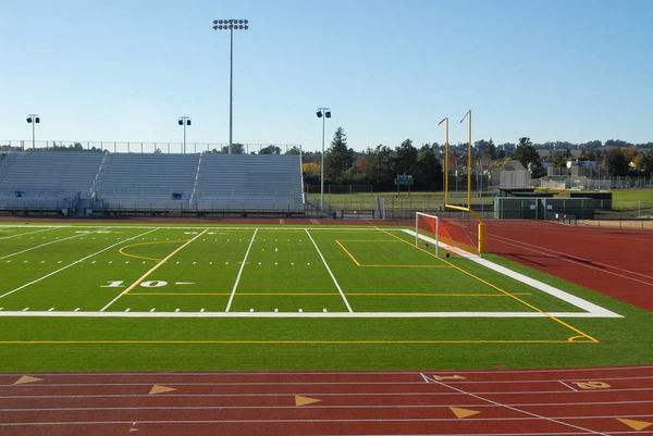 國家發改委：對若干示范城市新建社會足球場予以補助