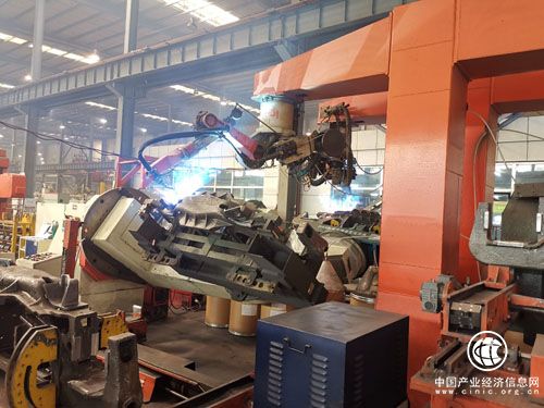 西藏那曲首批15名電焊工“培訓+跨省就業”赴江蘇上崗