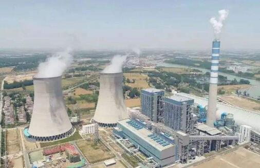 截至4月底全國累計發電裝機容量近35億千瓦