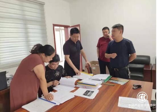 河南省南召縣皇后鄉：完善提升檔卡備“大考”