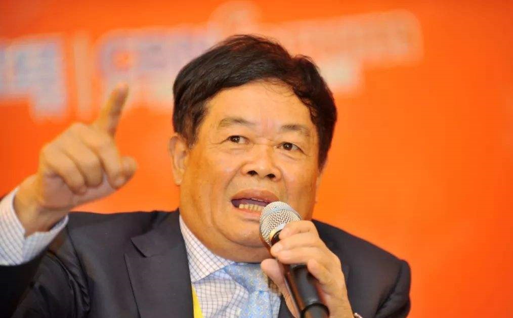 奧巴馬夫婦投資拍了部巨火的紀錄片，主角是中國工廠！