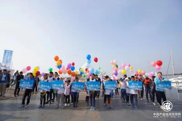 2019嶗山區全民健身運動會“區長杯”帆船帆板賽乘風而起 踏浪前行