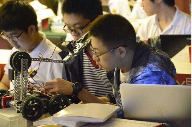 廣東省教育廳：中小學生社會競賽活動應“零收費”