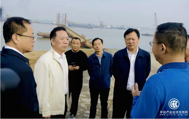 堅決守護好一江碧水——長江經濟帶“生態優先綠色發展”的岳陽實踐