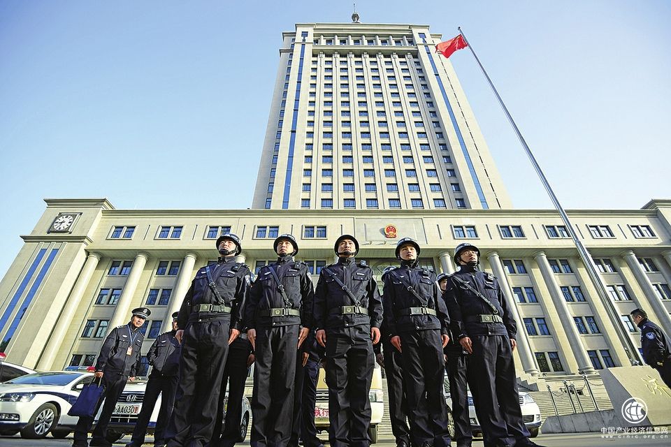 拒不騰房？強制清場！ 濟南中院對一公司不動產進行強制清場