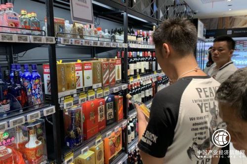 千億老酒市場調查：茅臺、威士忌泡沫隱現，白蘭地覺醒
