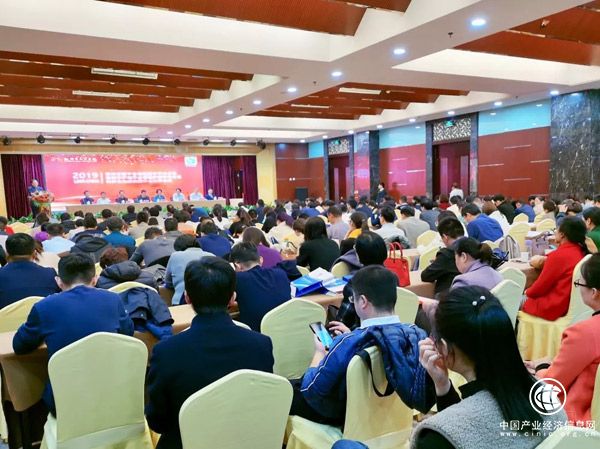 臨沂市重癥年會勝利舉行 300名ICU專家分享學術盛宴