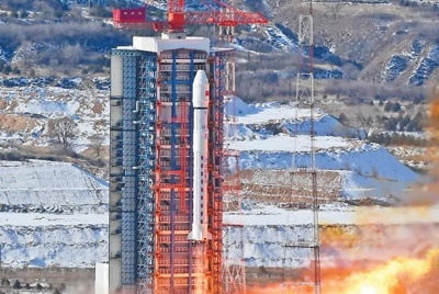 “人民一號”衛星成功發射