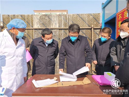 王玉君督導平邑縣疫情防控工作并慰問一線工作人員
