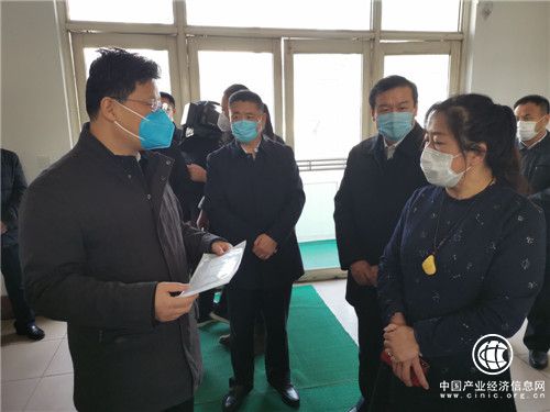 孟慶斌看望慰問疫情防控一線工作人員