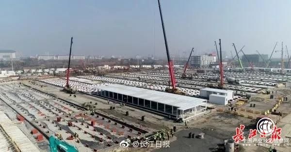 進展神速！雷神山醫院醫護人員宿舍7棟主體結構已完成