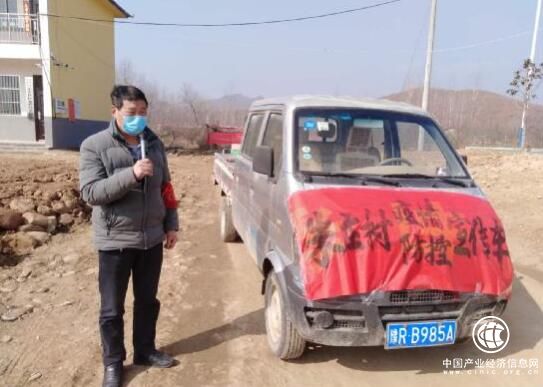 嘶啞的嗓音背后，是一個共產黨員的堅守